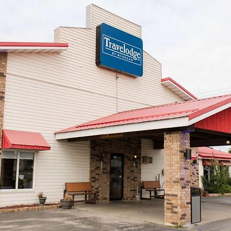 Travelodge By Wyndham Escanaba Exterior photo